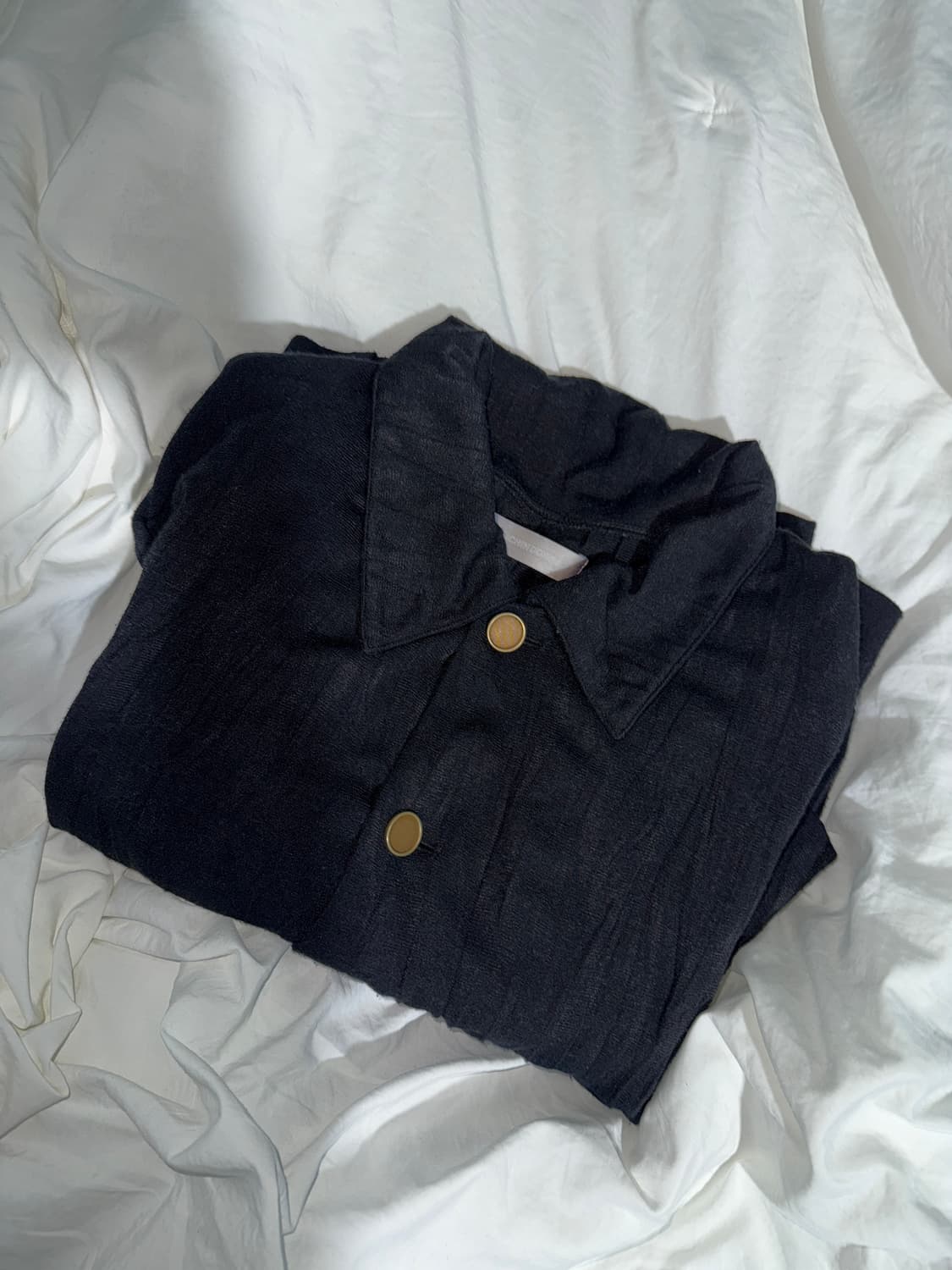 친다운 블랙셔츠자켓 상품이미지2