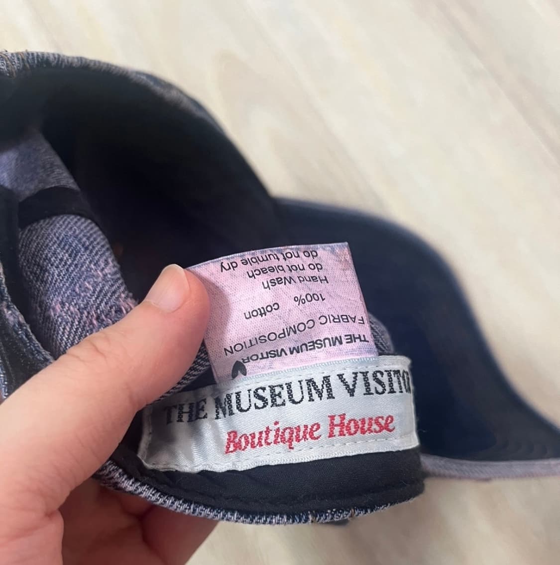 THE MUSEUM VISITOR 볼캡 상품이미지2