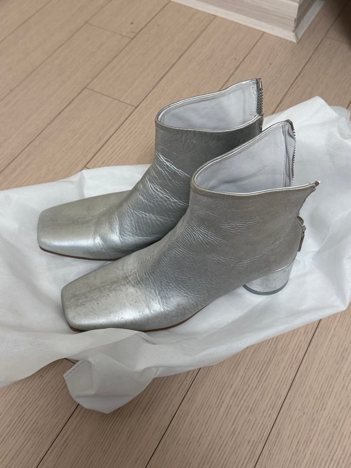 mm6 메종 마르지엘라 실버 부츠 상품이미지2