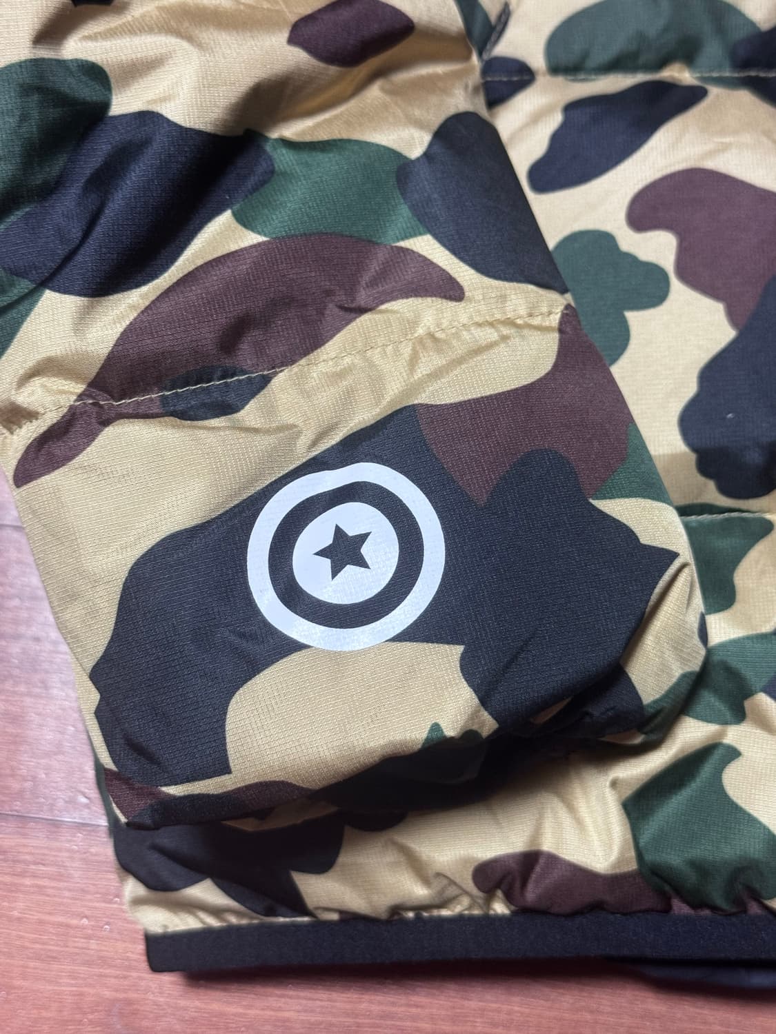 베이프 윈드스토퍼 패딩 상품이미지5