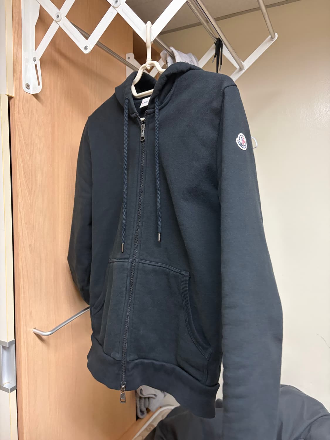 몽클레어 후드집업 상품이미지3