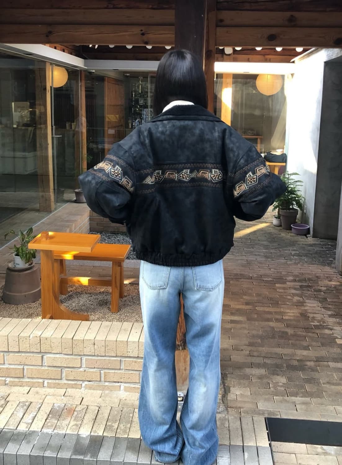 Unanswered mystery 무스탕 (black) 상품이미지5