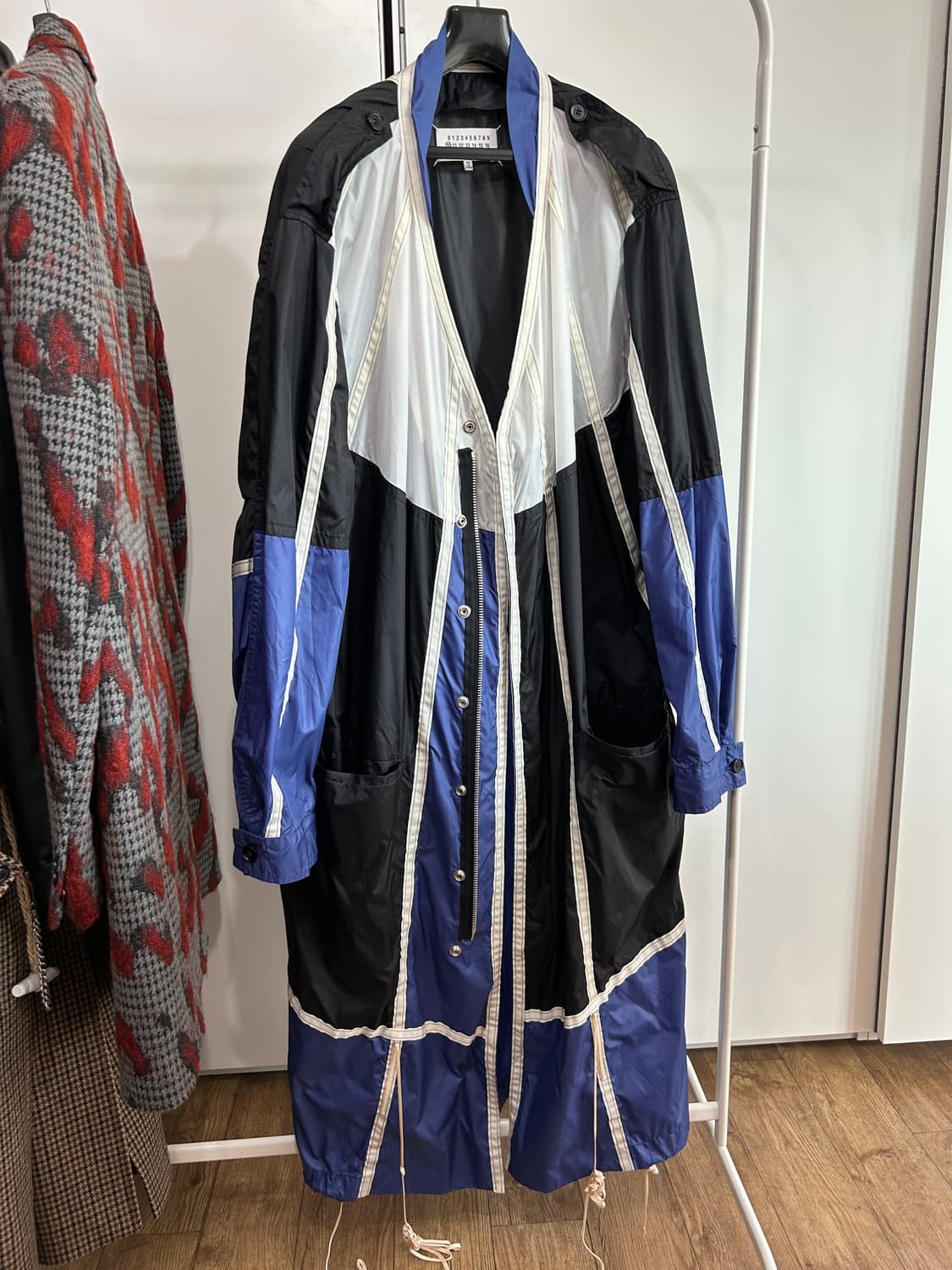 마르지엘라 낙하산 파카 상품이미지9