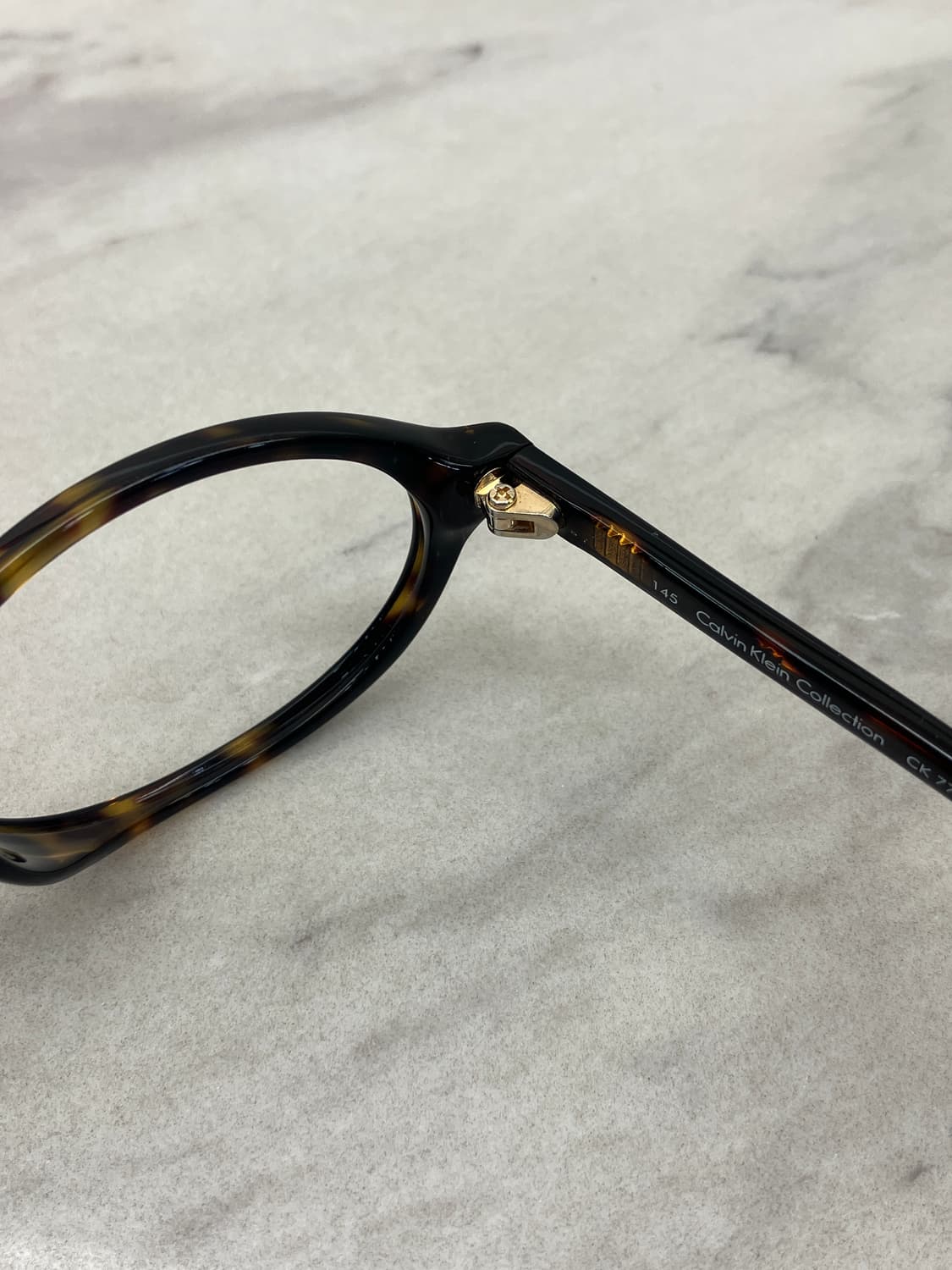 캘빈 클라인 CK 레오파드 오벌 뿔테 안경 상품이미지3