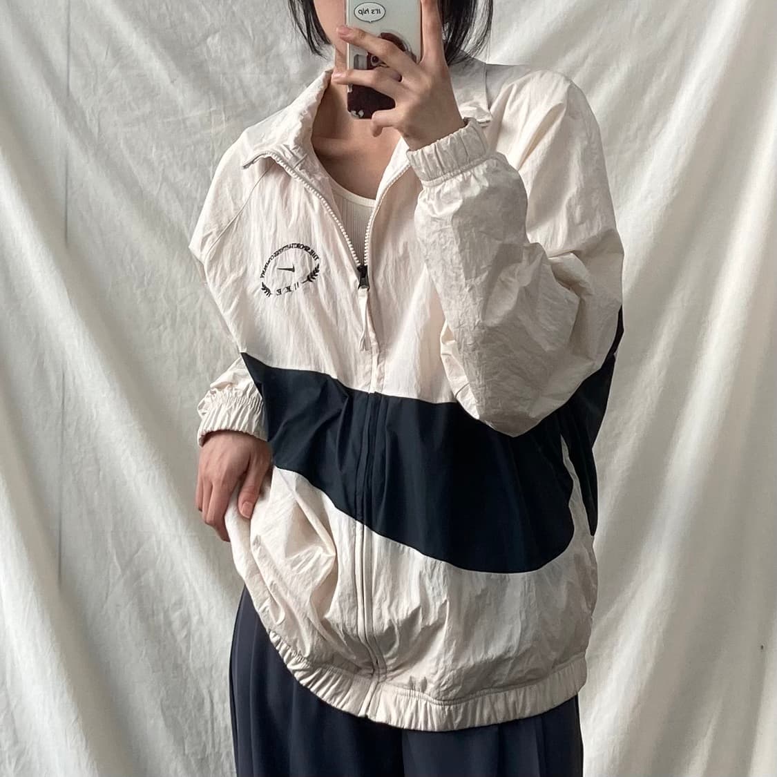 나이키 빅로고 바람막이 상품이미지1