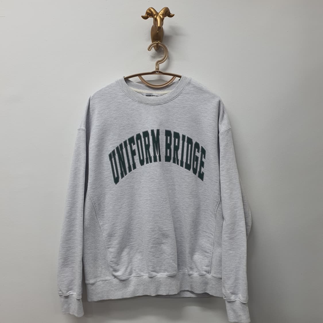 유니폼브릿지 스웻셔츠 상품이미지1