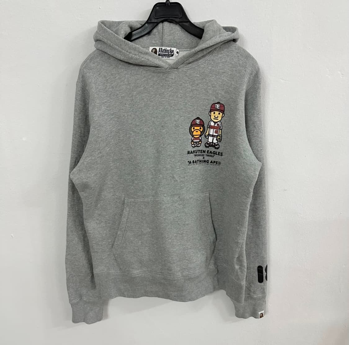 라쿠텐 이글스 x 베이프 후드티 상품이미지2