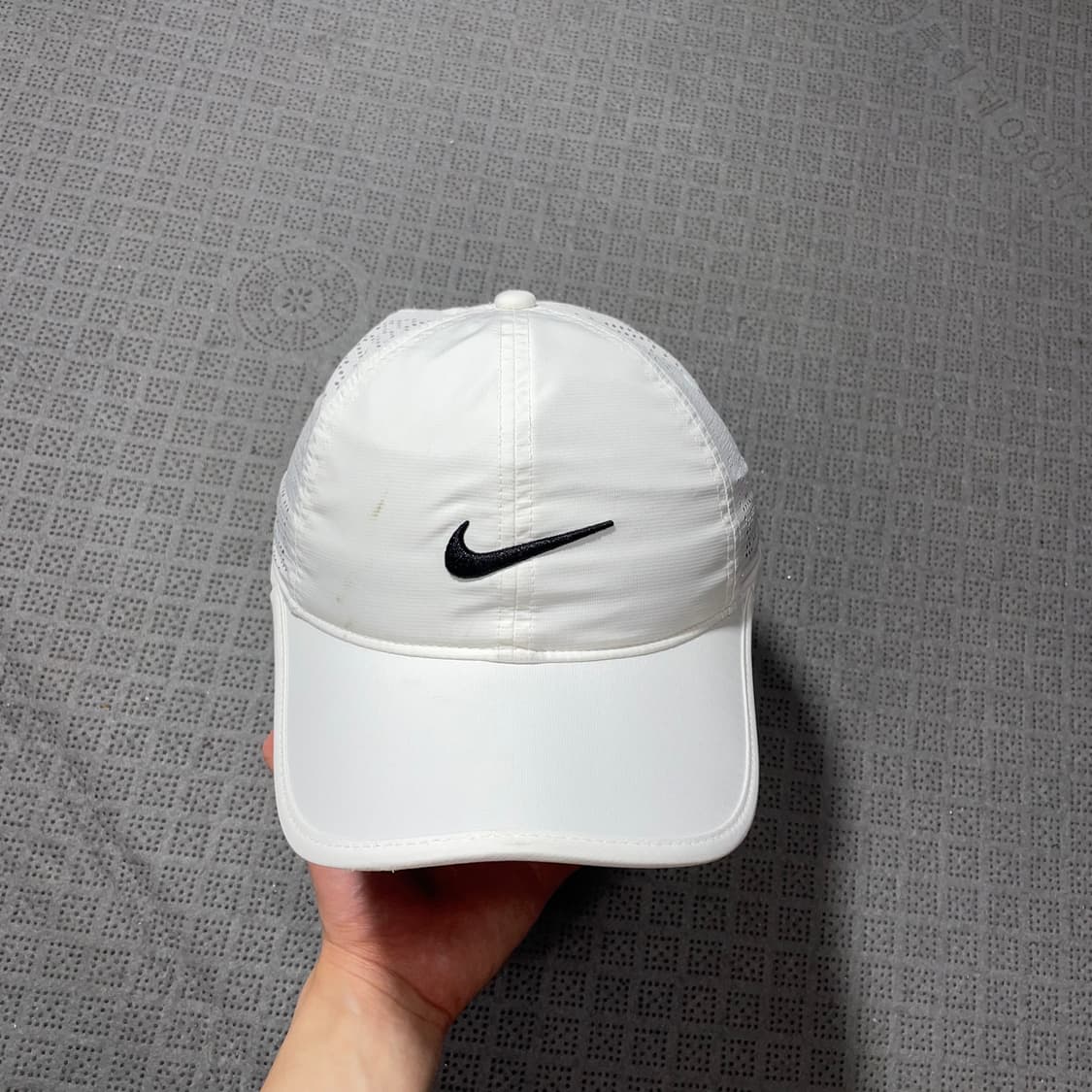 나이키 골프 화이트 볼캡 상품이미지1