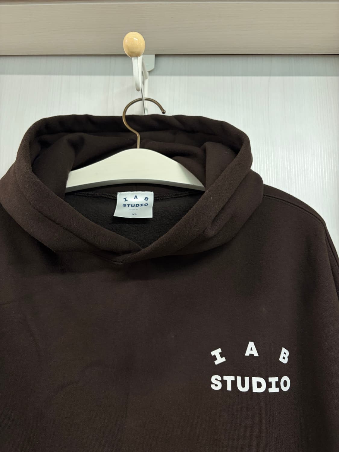 [XL] 아이앱 스튜디오 후드 브라운 팜니다. 상품이미지2