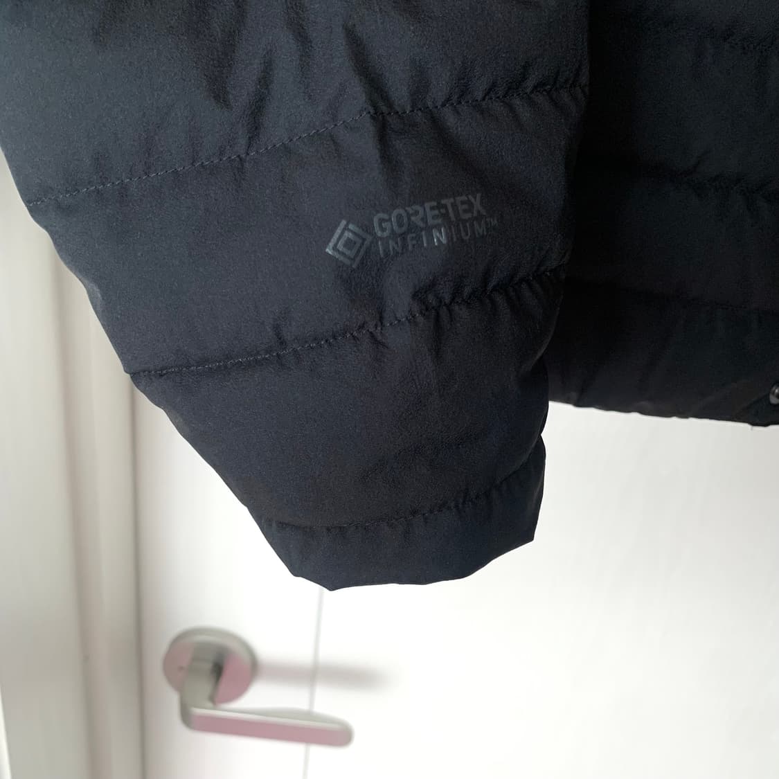 노스페이스 재팬 고어텍스 인피니움 제퍼쉘 경량 다운 자켓 상품이미지5