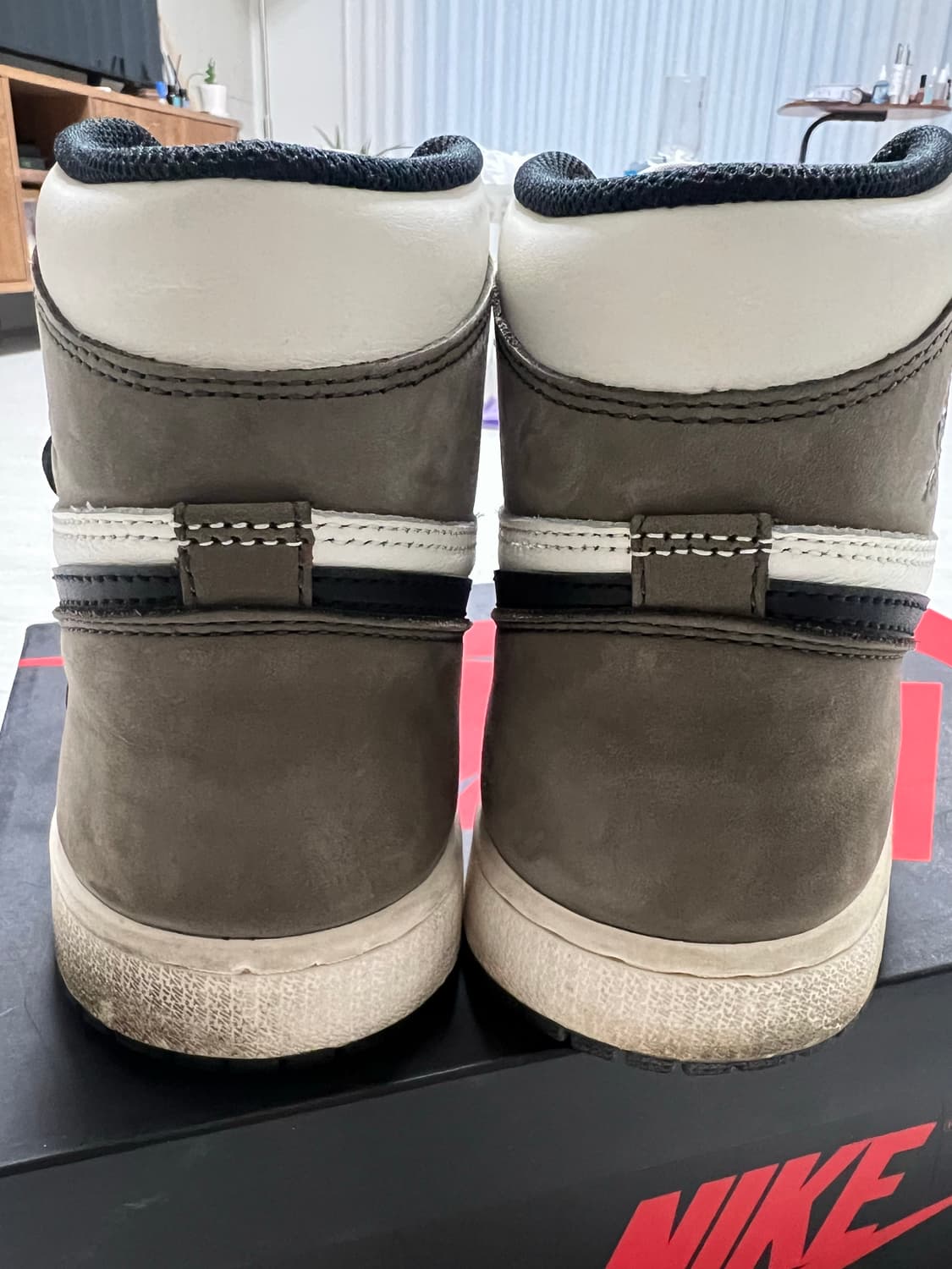 조던 1 하이 블랙모카 상품이미지4