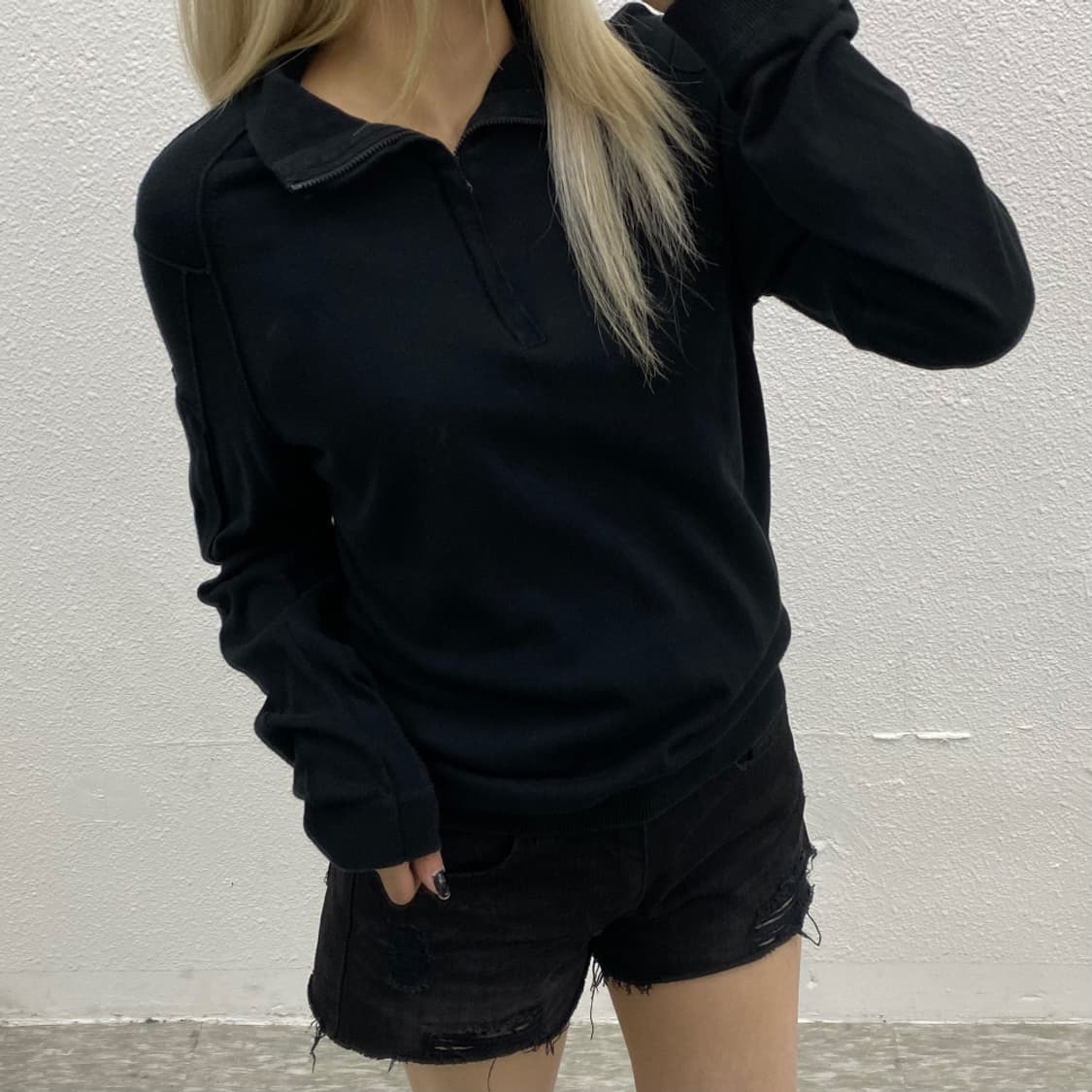 cp컴퍼니 사이드 와펜 블랙 반집업 48 상품이미지1