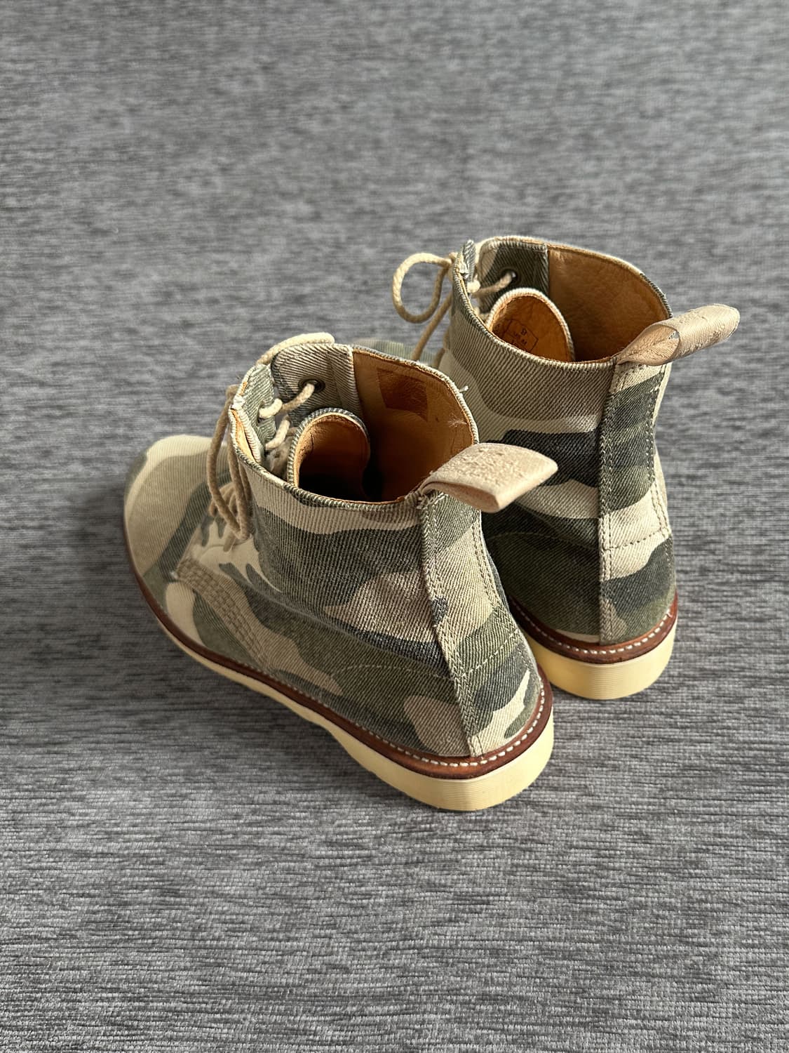 Dr.Martens Beckett 8홀 카모 컨버스 부츠 (UK8) 상품이미지6