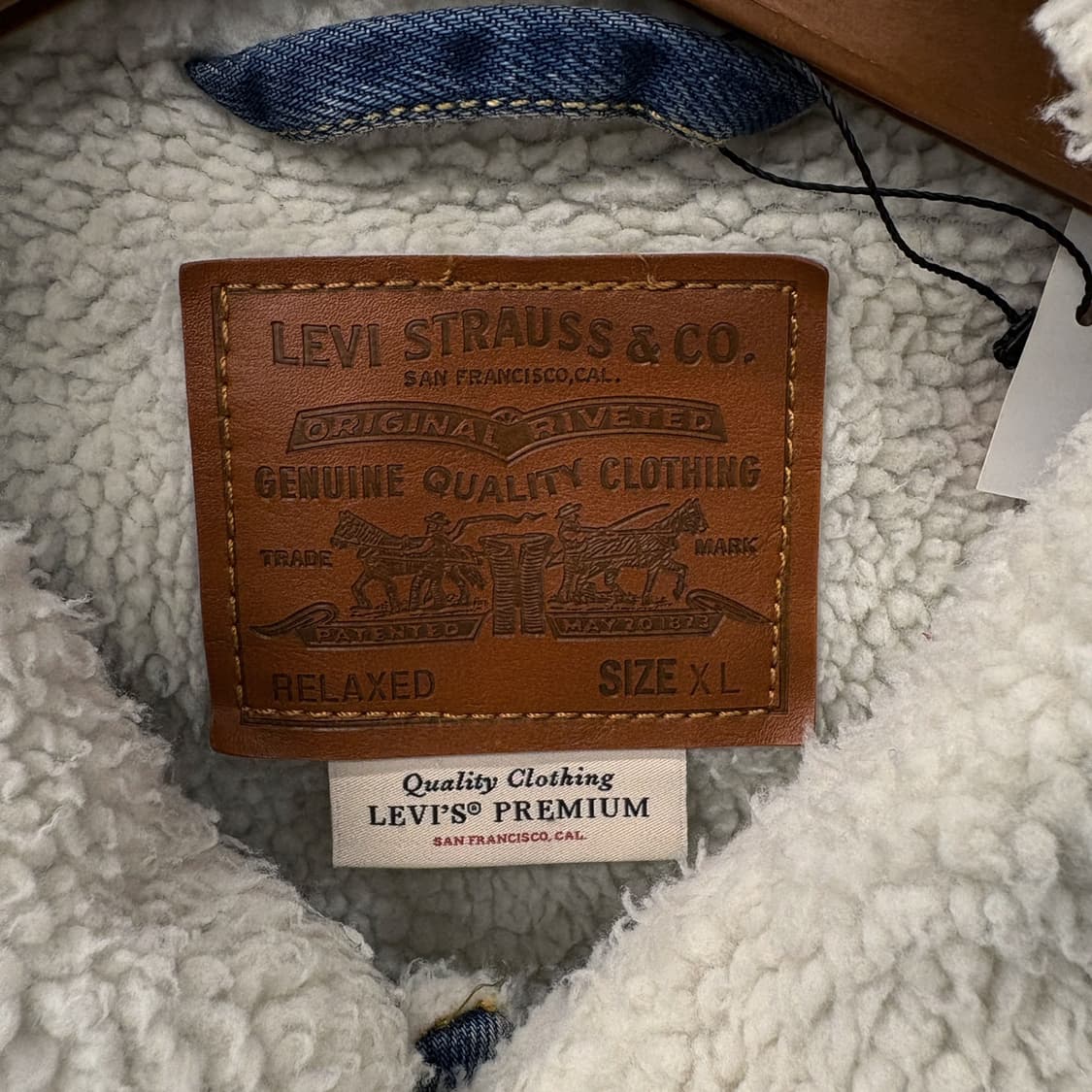 리바이스 쉐르파 타입1 데님 트러커 자켓 중청 N284 상품이미지5