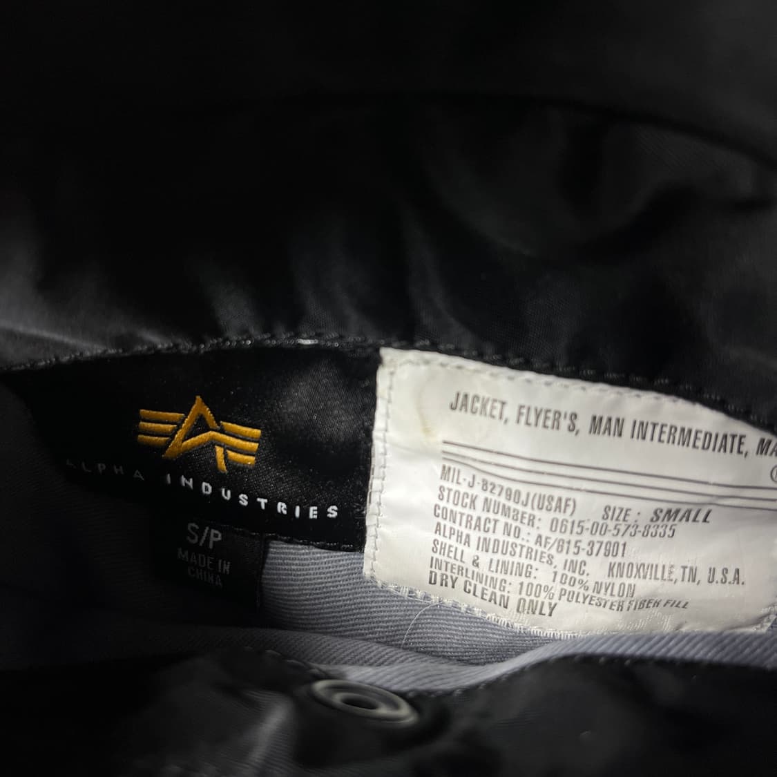 Alpha Industries MA-1 Flight Jacket 상품이미지4