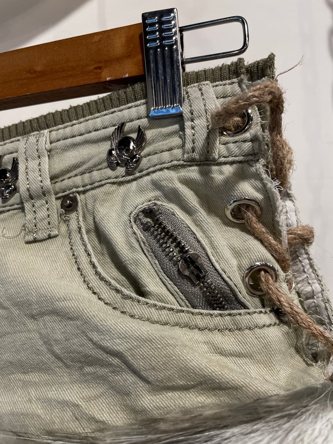 스컬 스터드 아일렛 그린 퍼 숏팬츠 펑크 갸루 상품이미지5