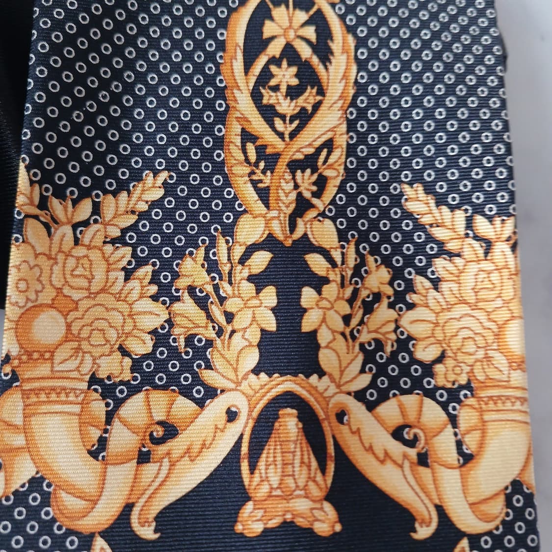 베르사체 실크 바로크 패턴 넥타이 9.8cm A+~A등급 A19057
 상품이미지7