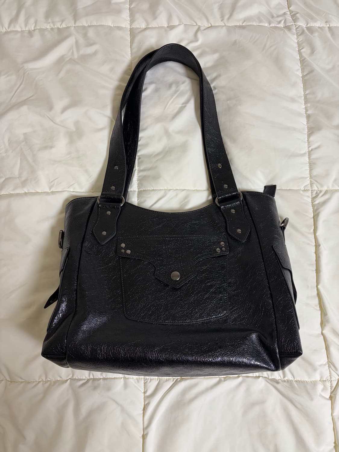 본바트 웨스턴 포켓 숄더 백 (블랙) 상품이미지3