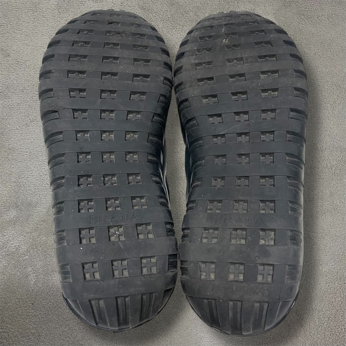 275~280) 프라다 스포츠 레더 가죽 스니커즈 신발 블랙 상품이미지7