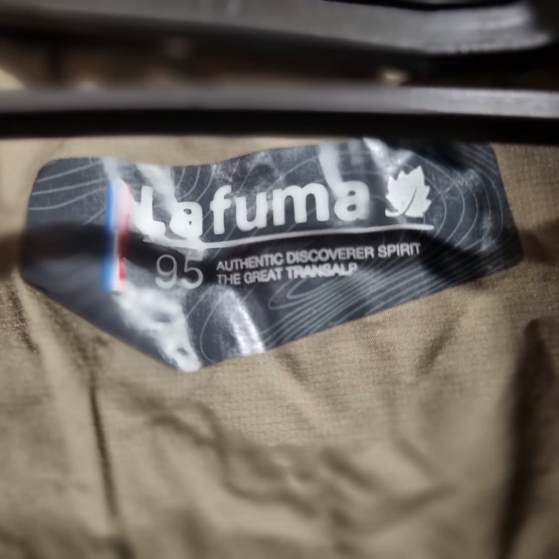 라퓨마 바람막이 자켓 카키색 상품이미지3