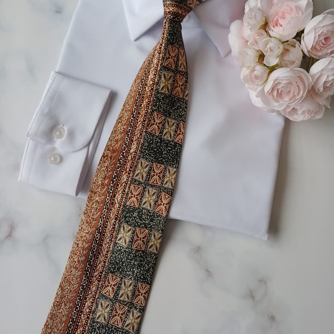 아쿠아스큐텀 실크 브라운 기하 넥타이 9.6cm A+등급 A19308
 상품이미지7