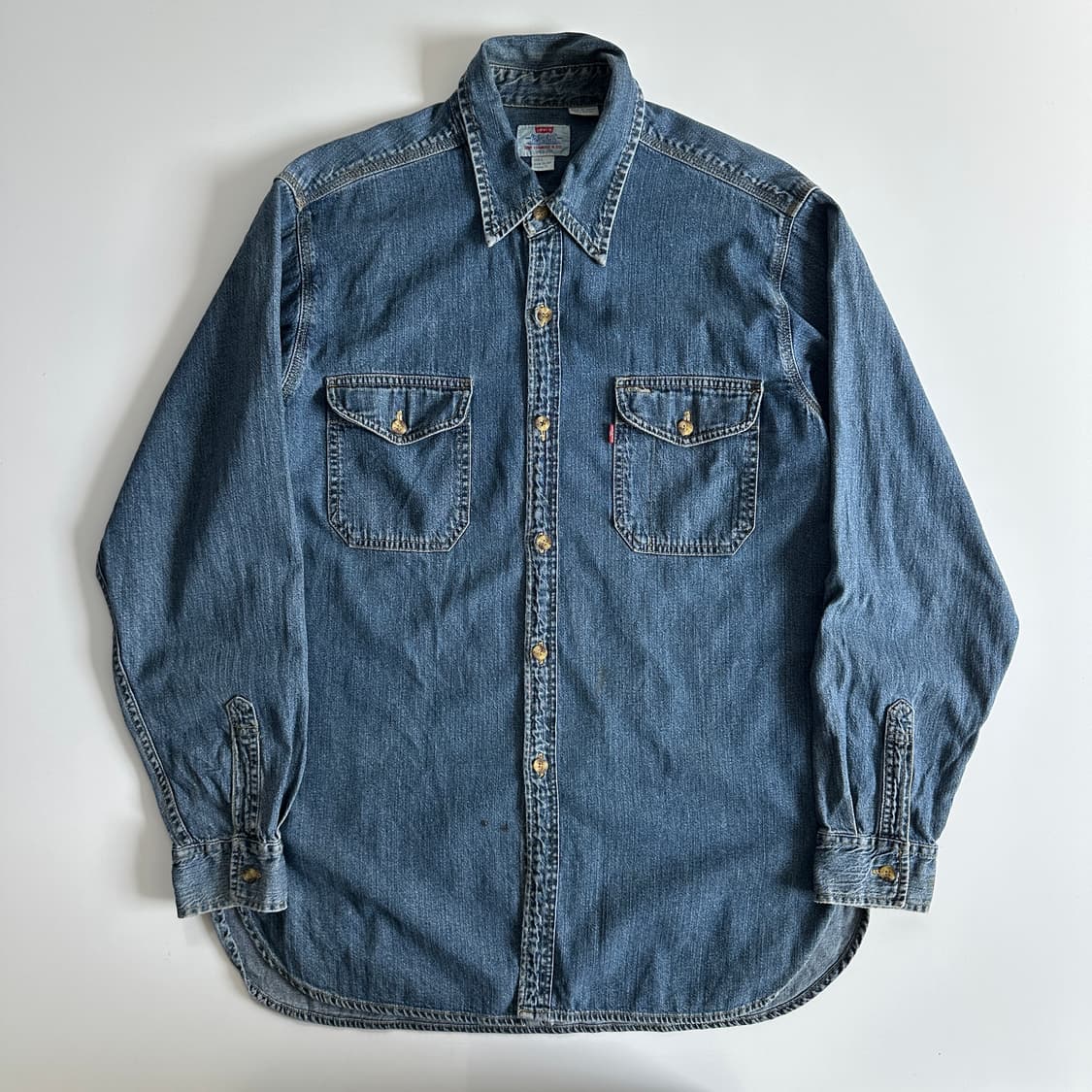 Levi's 리바이스 90‘s 데님 워시드 투포켓 셔츠 상품이미지2
