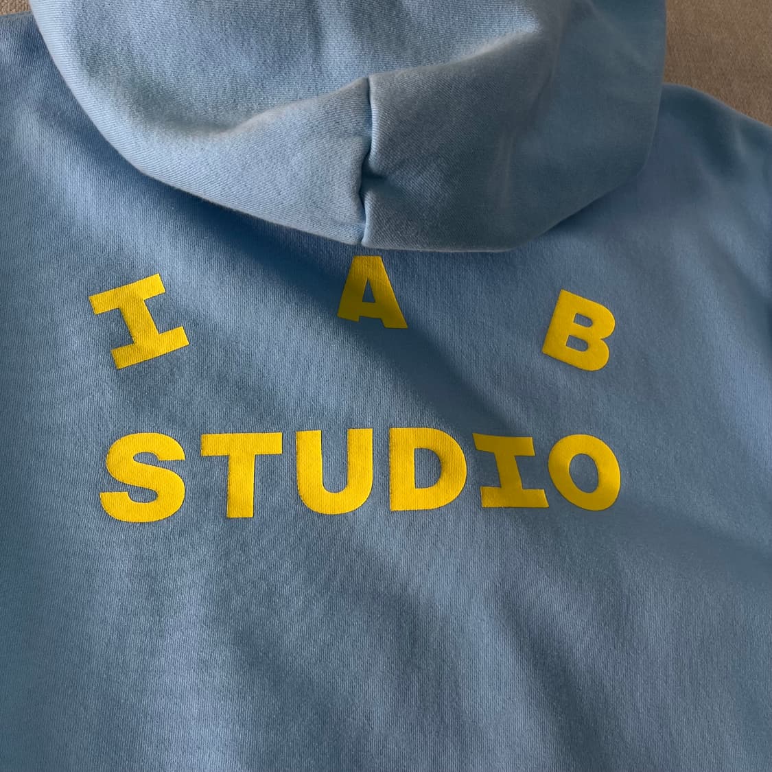 105 아이앱 스튜디오 스카이블루 후드티 상품이미지8