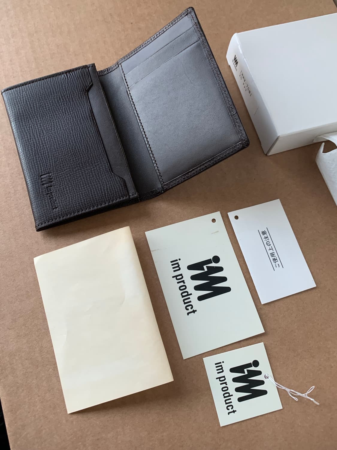 issey miyake card wallet dark brown 상품이미지3