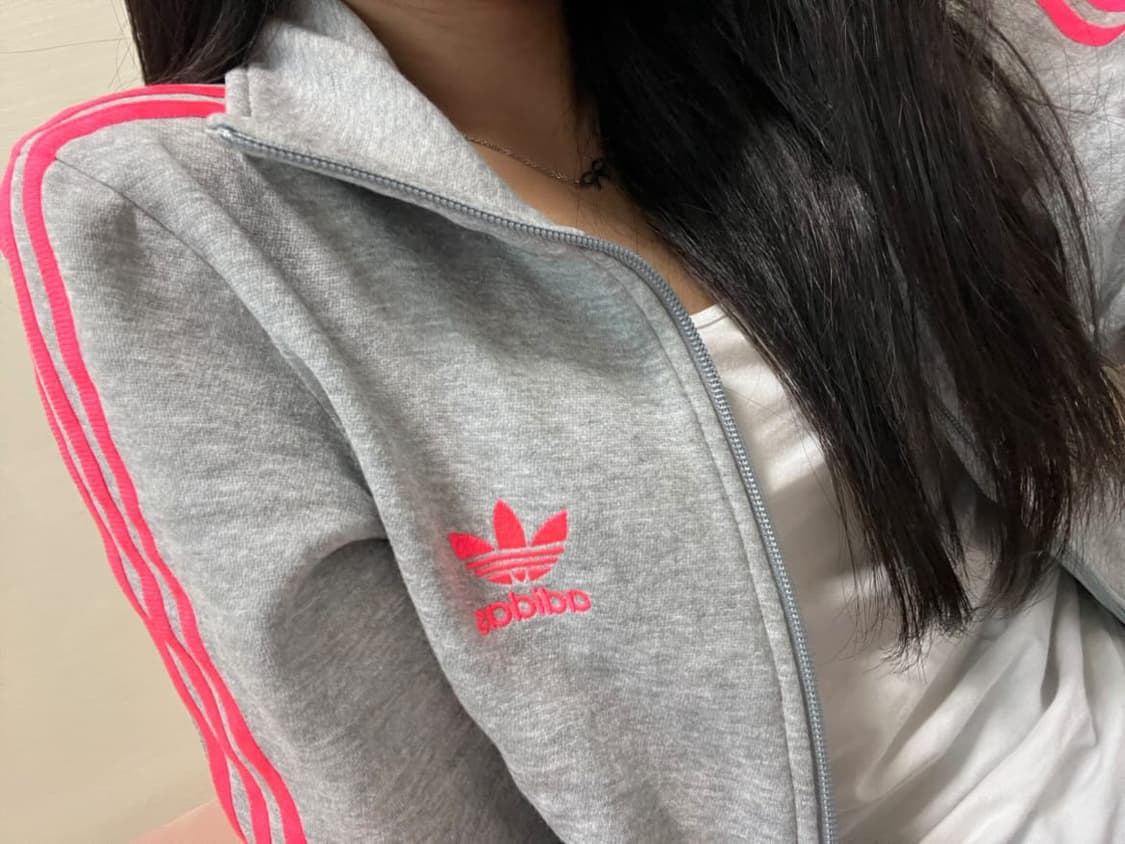 아디다스 빅로고 파이어버드 그레이 핑크 상품이미지1