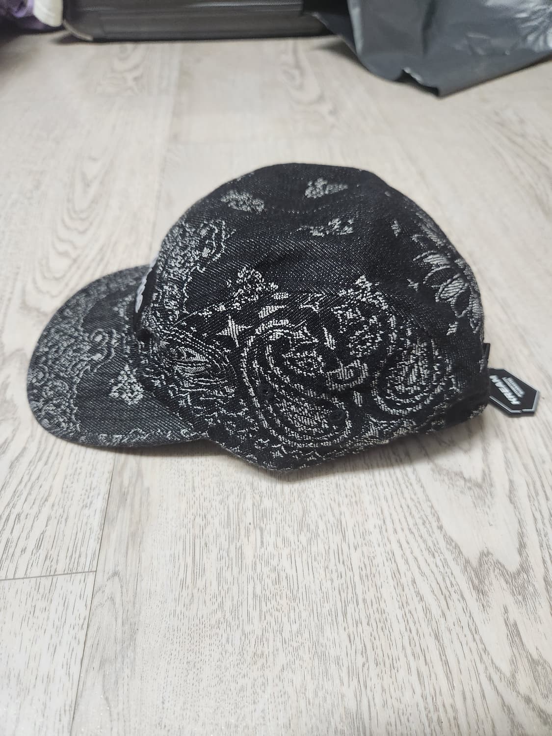 슈프림 모자 상품이미지2