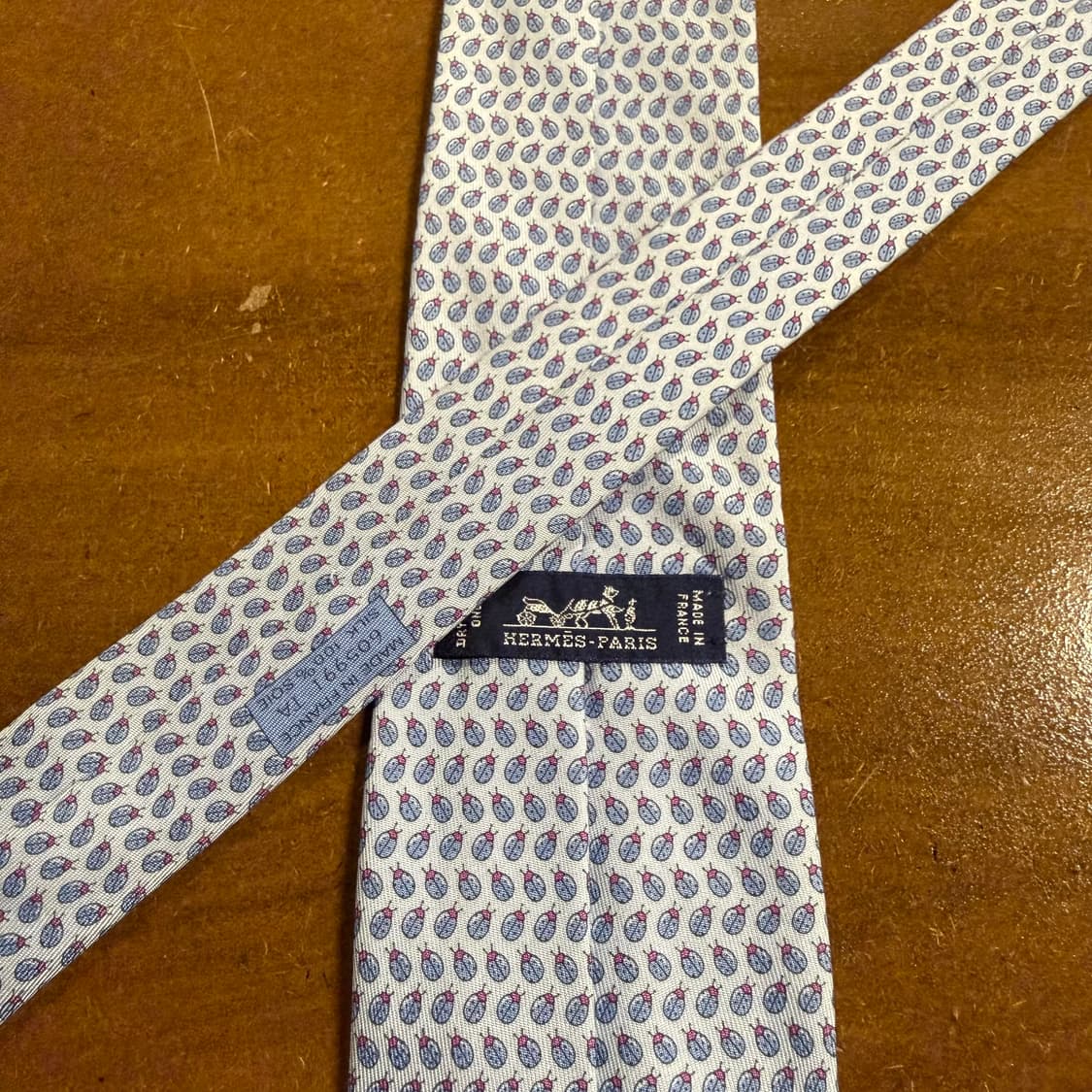 에르메스 HERMES 라이트 블루 미니 패턴 실크 넥타이 상품이미지2