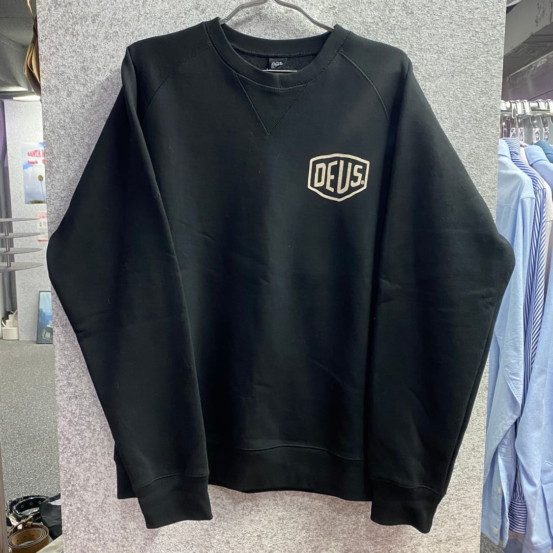 데우스 엑스 마키나 서울 아드레스 크루넥 블랙 맨투맨 B3602 상품이미지2