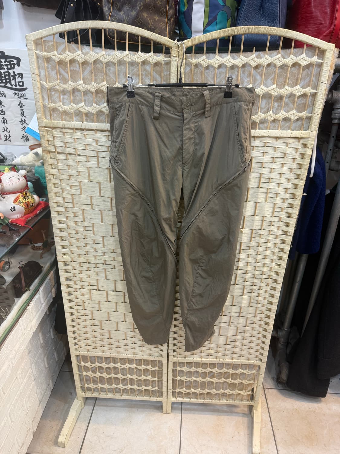 1/32 정품 이세이미야케 나일론 바지 팝니다 상품이미지1