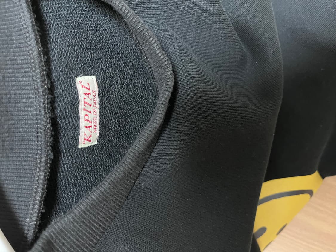 캐피탈 에코 플리스 크루넥 스웨트셔츠 레인보위 패치 블랙 3사이즈 상품이미지7