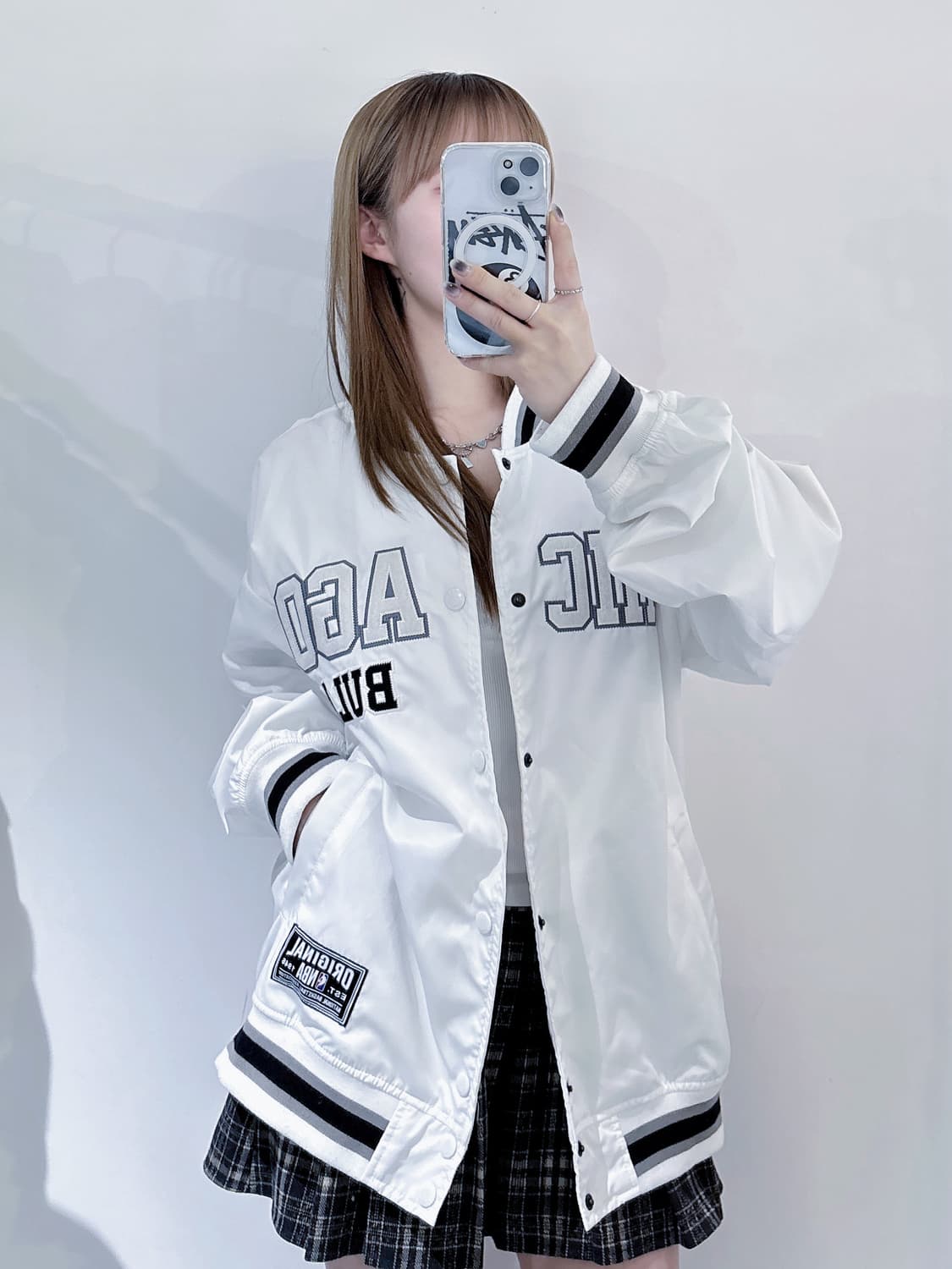 NBA 시카고불스 화이트 스타디움 자켓 상품이미지2