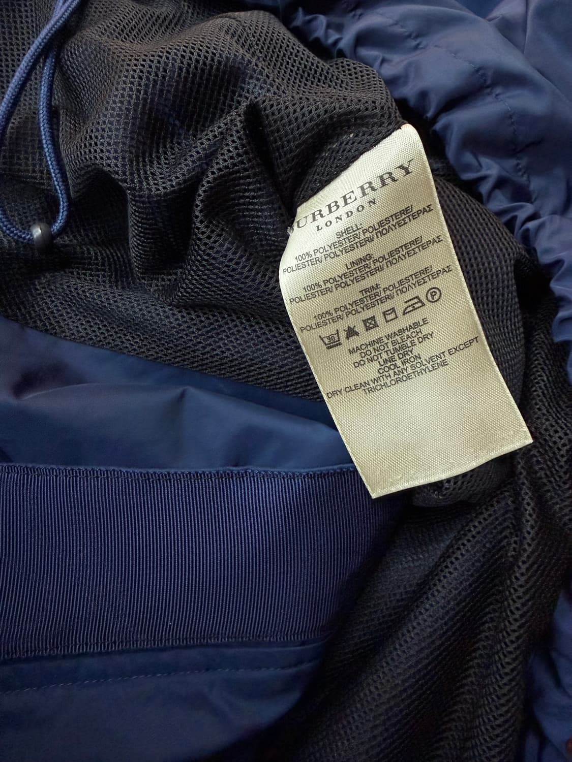100~105/ 버버리 런던 히든로고 나일론 집업 자켓 상품이미지9