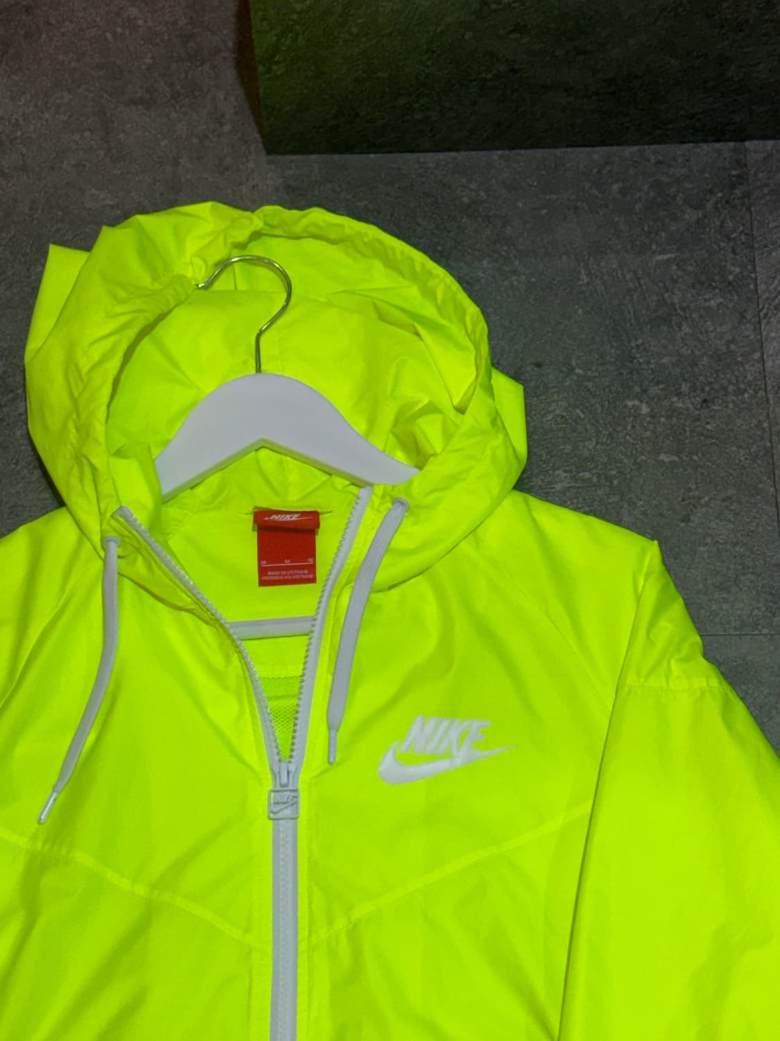 나이키 윈드러너 바람막이 M 상품이미지4
