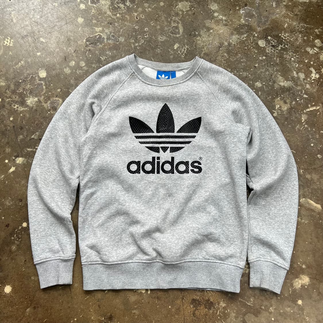 95) 아디다스 트레포일 로고 맨투맨 티셔츠 맨투맨티 스웻셔츠 남녀공용 상품이미지1