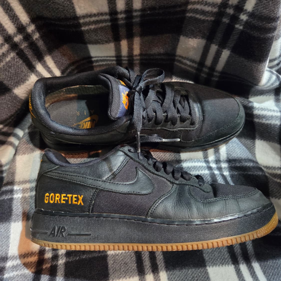 나이키 에어포스1 고어텍스 블랙 상품이미지1