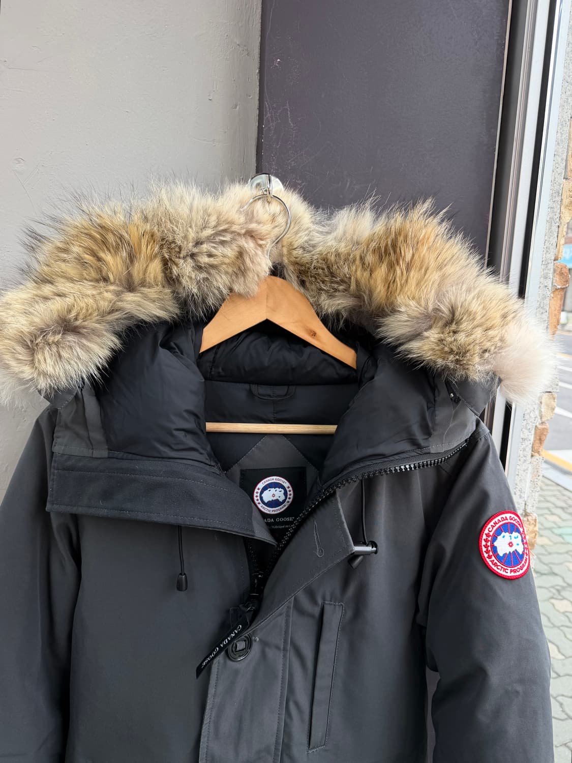 M/ 캐나다구스 Chateau 샤토 다운 패딩점퍼 상품이미지3