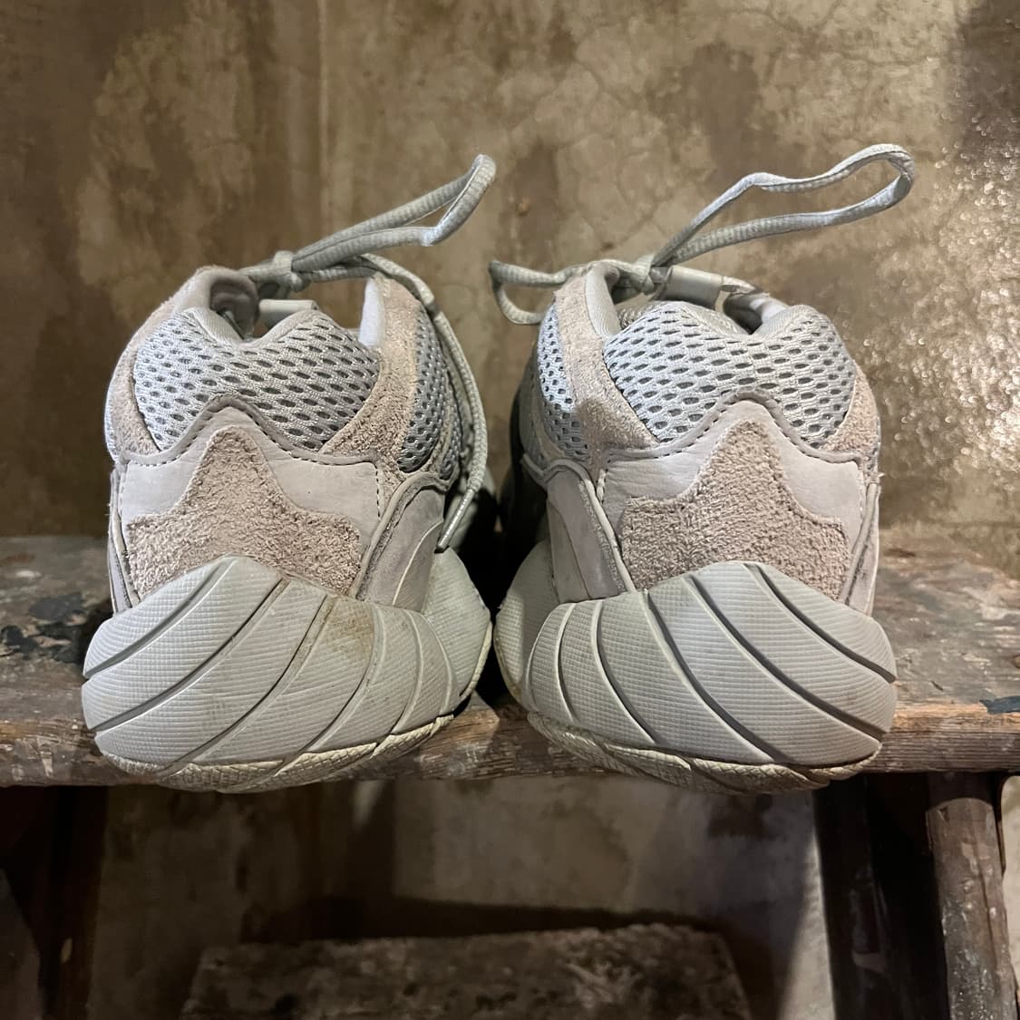 아디다스 이지 500 상품이미지6