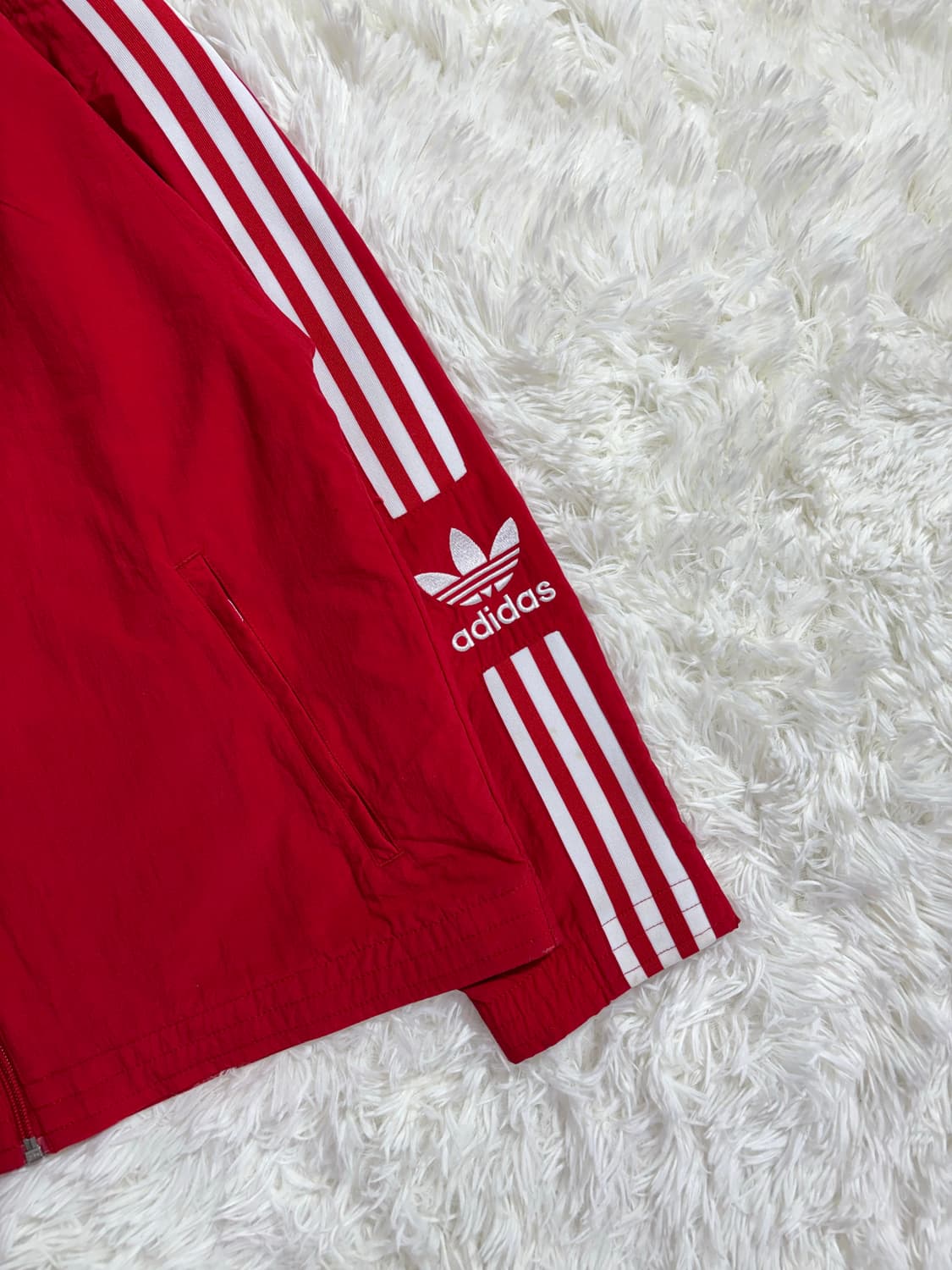 아디다스 레드 삼선 바람막이  상품이미지7