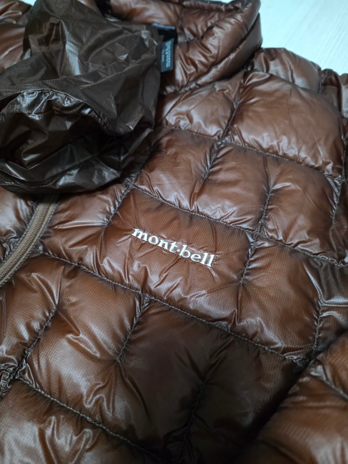 [XL] 몽벨 플라즈마 1000 다운 패딩 자켓 팝니다 상품이미지6