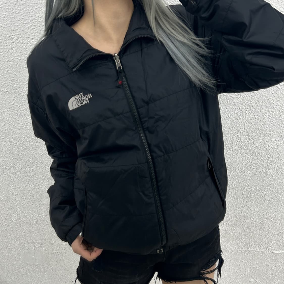 노스페이스 블랙 경량패딩 M ( 남녀공용 ) 상품이미지1