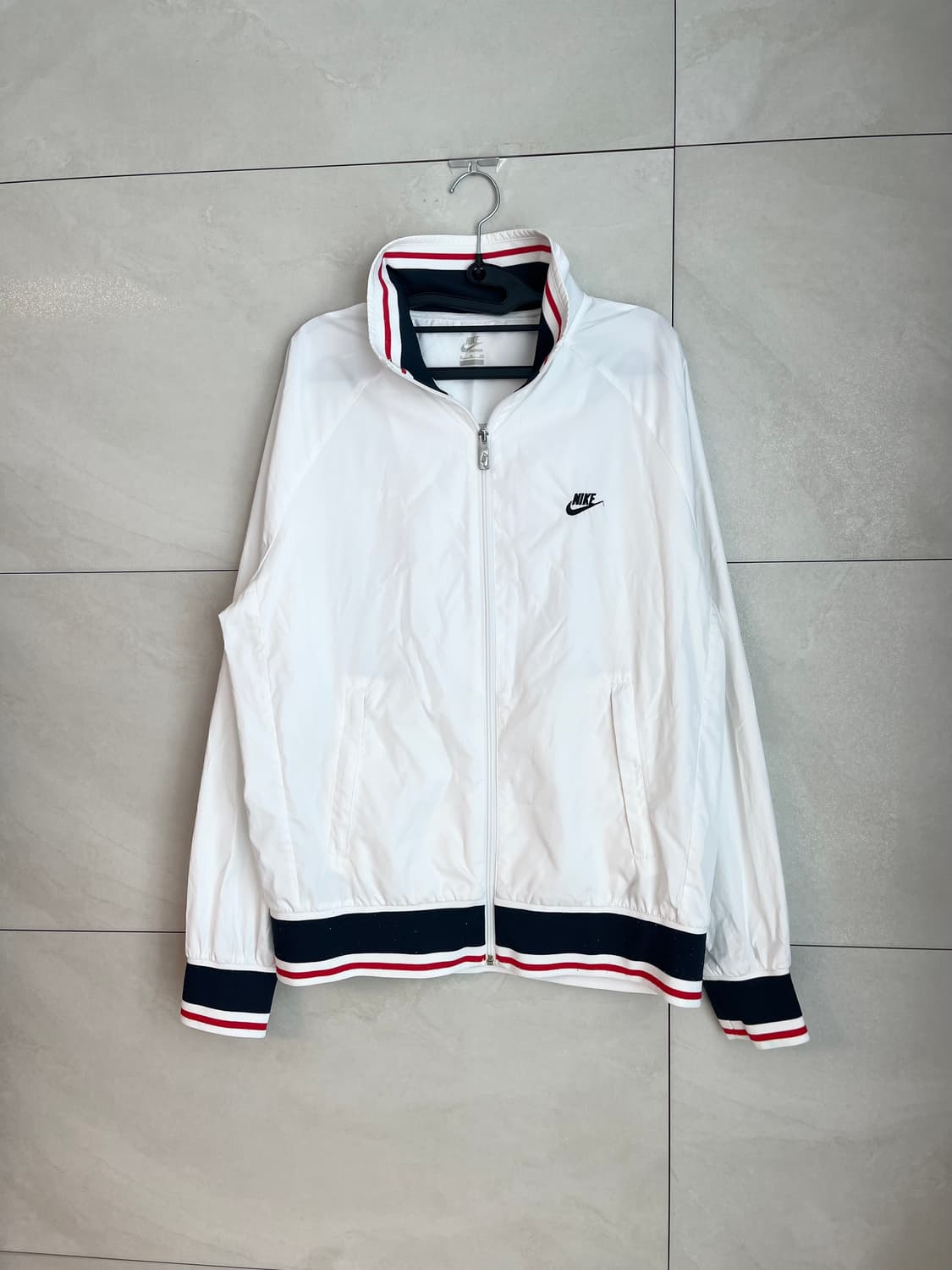 나이키 화이트 바람막이 자켓 (XL)  상품이미지3