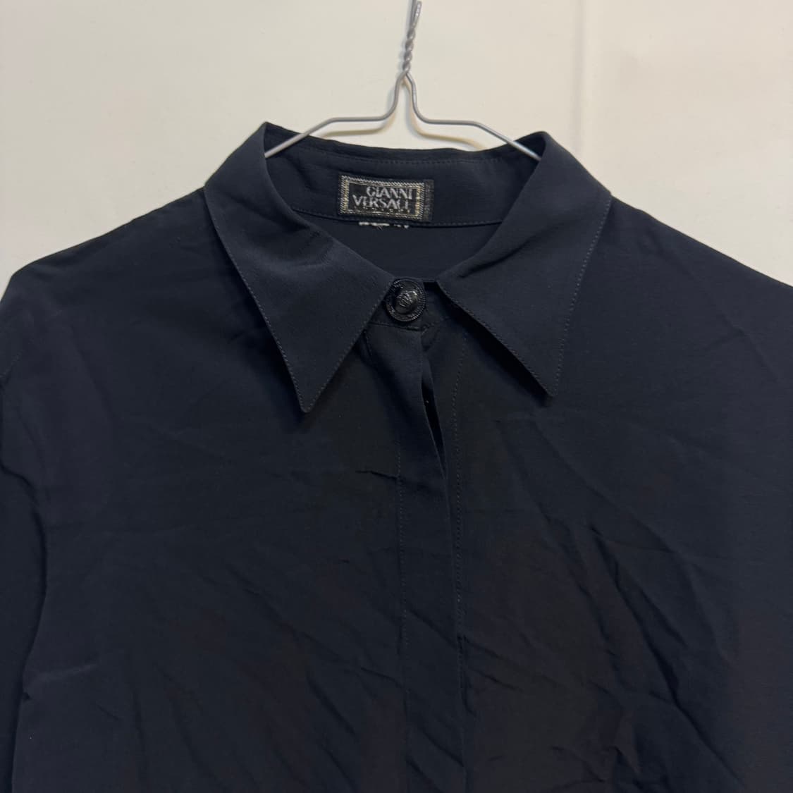 베르사체 블랙 셔츠 상품이미지2