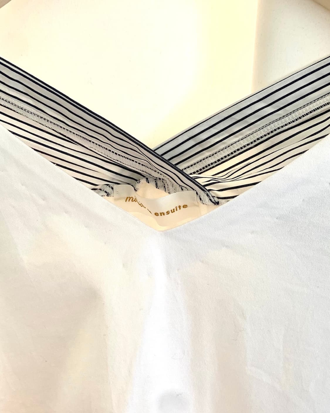 V neck raglan back twist t-shirts 상품이미지6