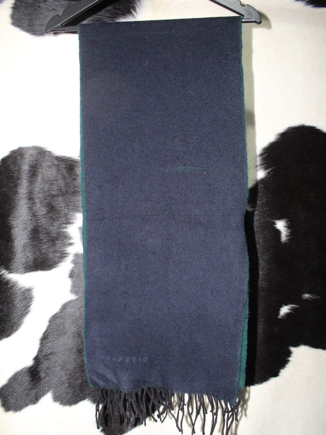 지방시 그린네이비 램스울100% 머플러 상품이미지6