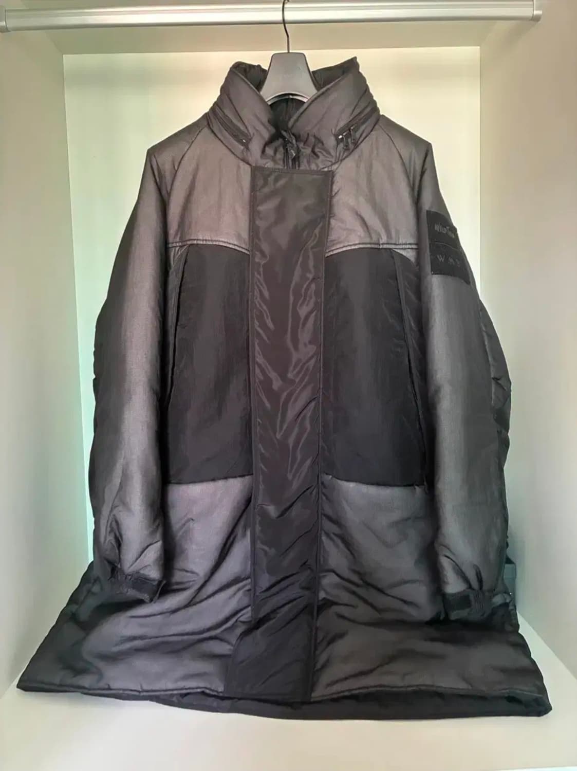 화이트마운티니어링 와일드띵스 몬스터파카 L 상품이미지1