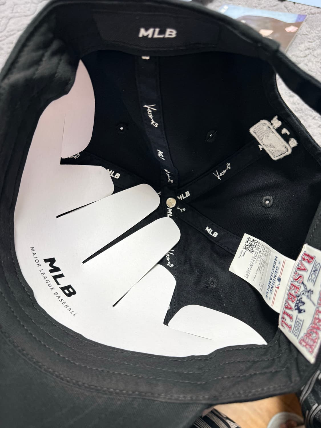 mlb 카리나 에디션 v2 블랙 모자 팝니다(새상품) 상품이미지5